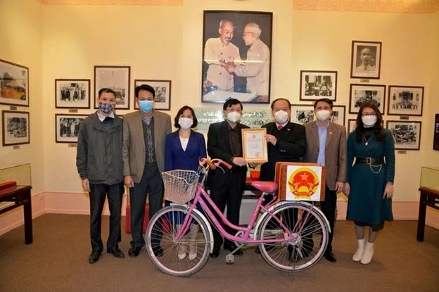 Những 'nhân chứng lịch sử' kể chuyện bầu cử qua các thời kỳ