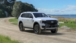 Top 5 xe SUV hạng D bán chạy nhất tháng 2/2026: Ford Everest tiếp tục lập đỉnh