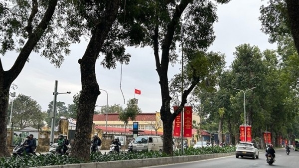 Dự báo thời tiết hôm nay (15/3): Bắc Bộ sáng trời rét, vùng núi mưa rào rải rác; TP. Hồ Chí Minh ngày nắng