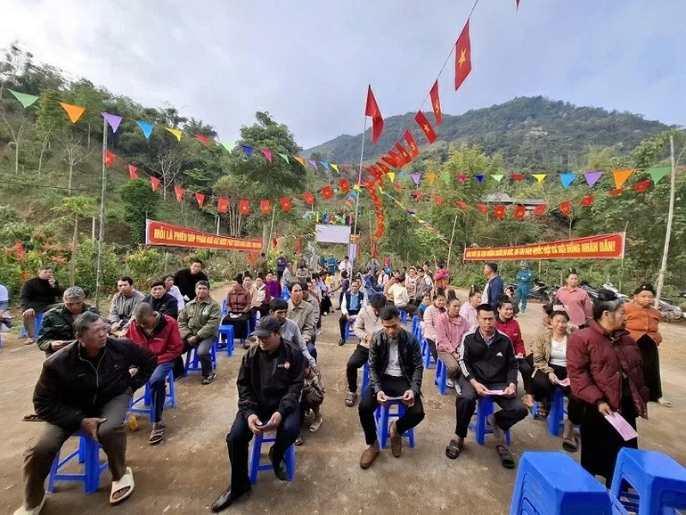 Tỉnh Điện Biên: 100% cử tri xã Tìa Dình đã hoàn thành bầu cử Tỉnh Điện Biên: 100% cử tri xã Tìa Dình đã hoàn thành bầu cử