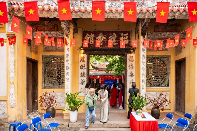 Tình hình bầu cử tại TP. Hà Nội đến 9h ngày 15/3