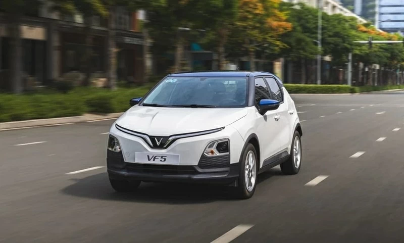Top 5 xe SUV hạng A bán chạy nhất tháng 2/2026: VinFast VF 5 tiếp tục dẫn đầu.