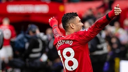 Fan Man Utd thúc giục Casemiro gia hạn hợp đồng