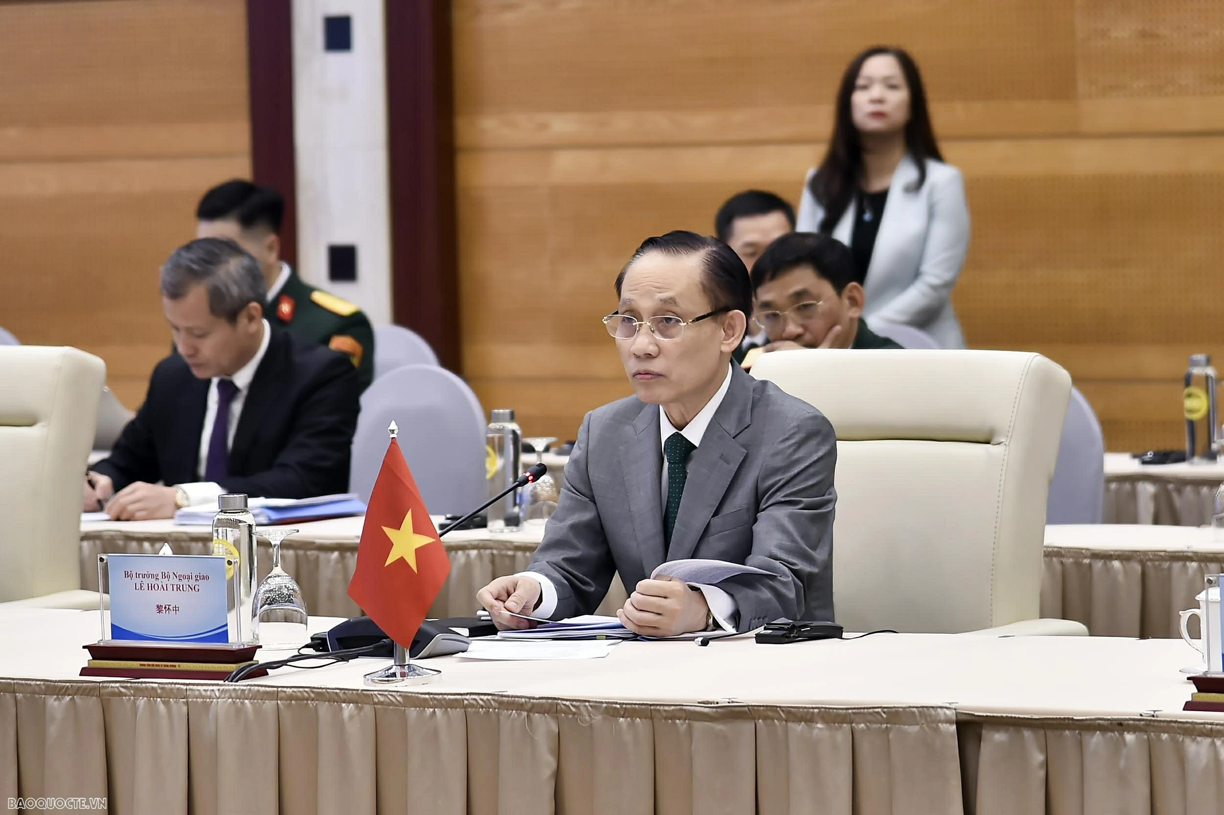 Hội nghị lần thứ nhất cơ chế đối thoại chiến lược “3+3” cấp Bộ trưởng Việt Nam-Trung Quốc Hội nghị lần thứ nhất cơ chế đối thoại chiến lược '3+3' cấp Bộ trưởng Việt Nam-Trung Quốc