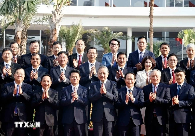 Tổng Bí thư Tô Lâm: Xây dựng Hải Phòng thành trung tâm công nghiệp, cảng biển hiện đại Tổng Bí thư Tô Lâm: Xây dựng Hải Phòng thành trung tâm công nghiệp, cảng biển hiện đại