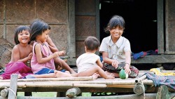 Thúc đẩy an sinh xã hội bảo đảm quyền thụ hưởng thành quả phát triển của nhân dân