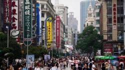 Kinh tế Trung Quốc khởi sắc bất chấp bóng ma khủng hoảng năng lượng do xung đột Trung Đông