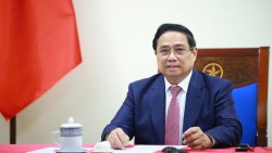 Thủ tướng Phạm Minh Chính điện đàm với Tổng thống Angola, đề nghị hỗ trợ thêm về cung cấp dầu thô và khí đốt