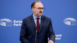 EU sẽ ngừng hoàn toàn nhập khẩu năng lượng từ Nga nhằm thực hiện mục tiêu này