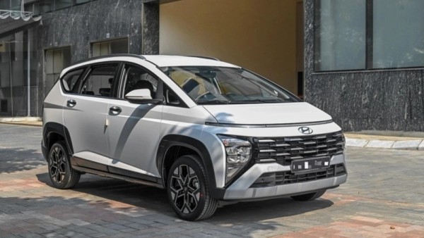 Hyundai Stargazer giảm giá sâu tại loạt đại lý Việt Nam