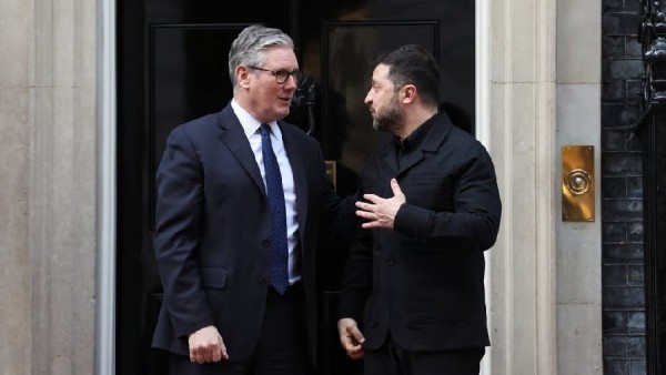 Kéo sự chú ý trở về Ukraine, Thủ tướng Anh tuyên bố Nga 'không thể là bên hưởng lợi từ xung đột ở Iran'