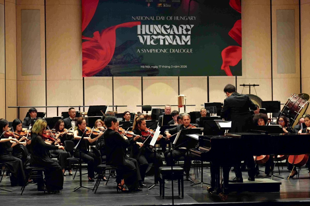 Đối thoại giao hưởng thắt chặt giao lưu văn hóa Việt Nam-Hungary Đối thoại giao hưởng thắt chặt giao lưu văn hóa Việt Nam-Hungary