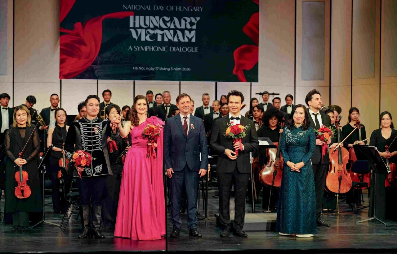 Đối thoại giao hưởng thắt chặt giao lưu văn hóa Việt Nam-Hungary Đối thoại giao hưởng thắt chặt giao lưu văn hóa Việt Nam-Hungary