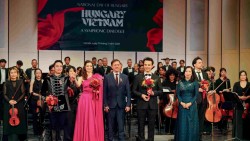 'Đối thoại giao hưởng' thắt chặt giao lưu văn hóa Việt Nam-Hungary