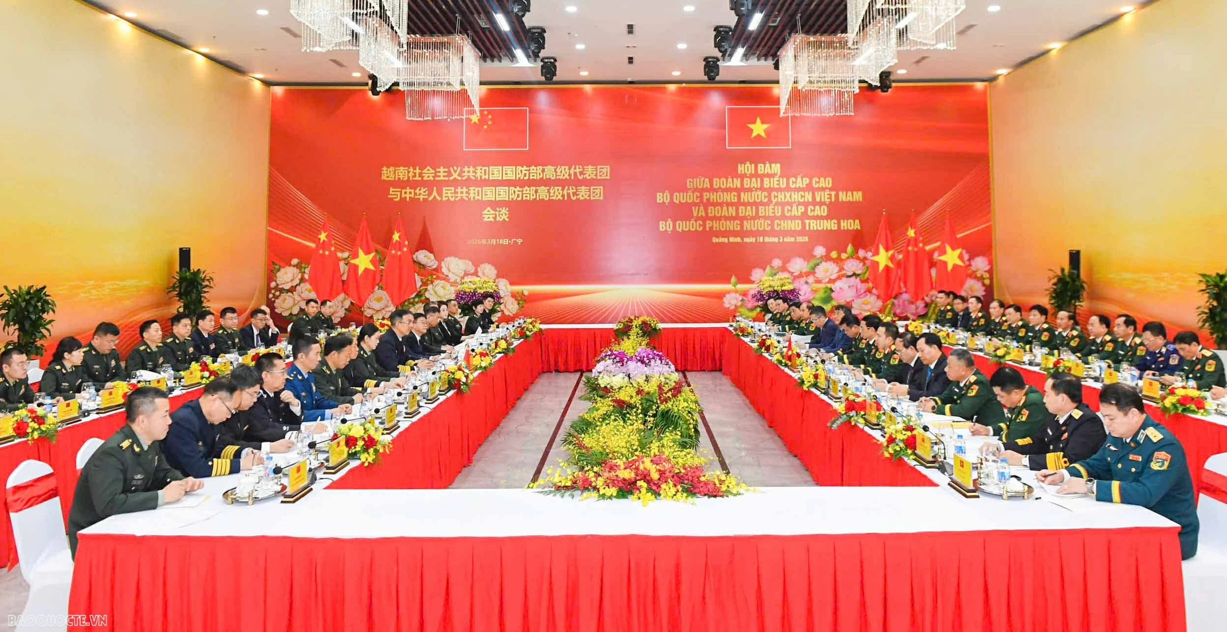 Giao lưu biên giới Việt Nam-Trung Quốc: Mô hình tiêu biểu của hợp tác quốc phòng hai nước Giao lưu biên giới Việt Nam-Trung Quốc: Mô hình tiêu biểu của hợp tác quốc phòng hai nước