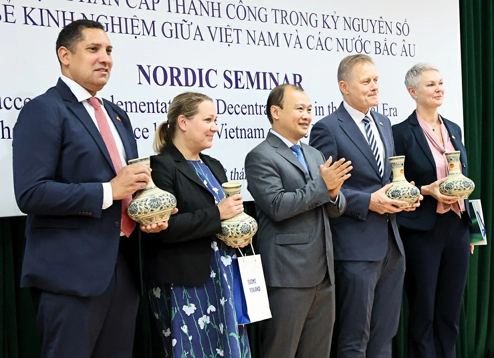 Quản trị quốc gia trong kỷ nguyên số: Tư duy Bắc Âu mang lại nhiều gợi mở thực tiễn cho Việt Nam Quản trị quốc gia trong kỷ nguyên số: Tư duy Bắc Âu mang lại nhiều gợi mở thực tiễn cho Việt Nam