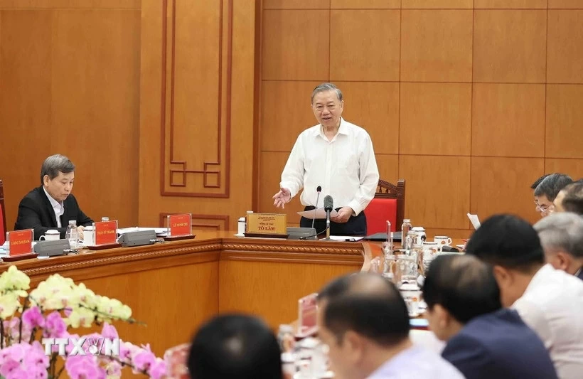 Tổng Bí thư Tô Lâm: Kiên quyết ngăn chặn, đẩy lùi tham nhũng, lãng phí, tiêu cực Tổng Bí thư Tô Lâm: Kiên quyết ngăn chặn, đẩy lùi tham nhũng, lãng phí, tiêu cực