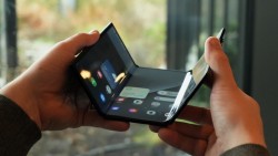 Samsung kết thúc Galaxy Z TriFold sớm hơn dự kiến