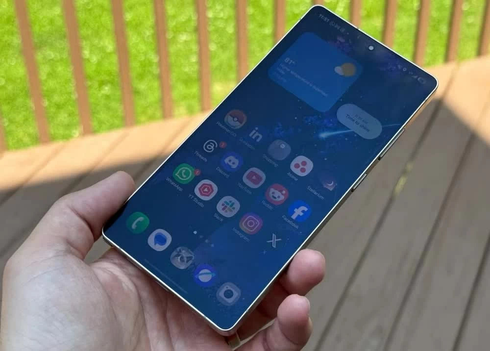 Công nghệ Flex Magic Pixel là trái tim của Privacy Display. Công nghệ Flex Magic Pixel là trái tim của Privacy Display.