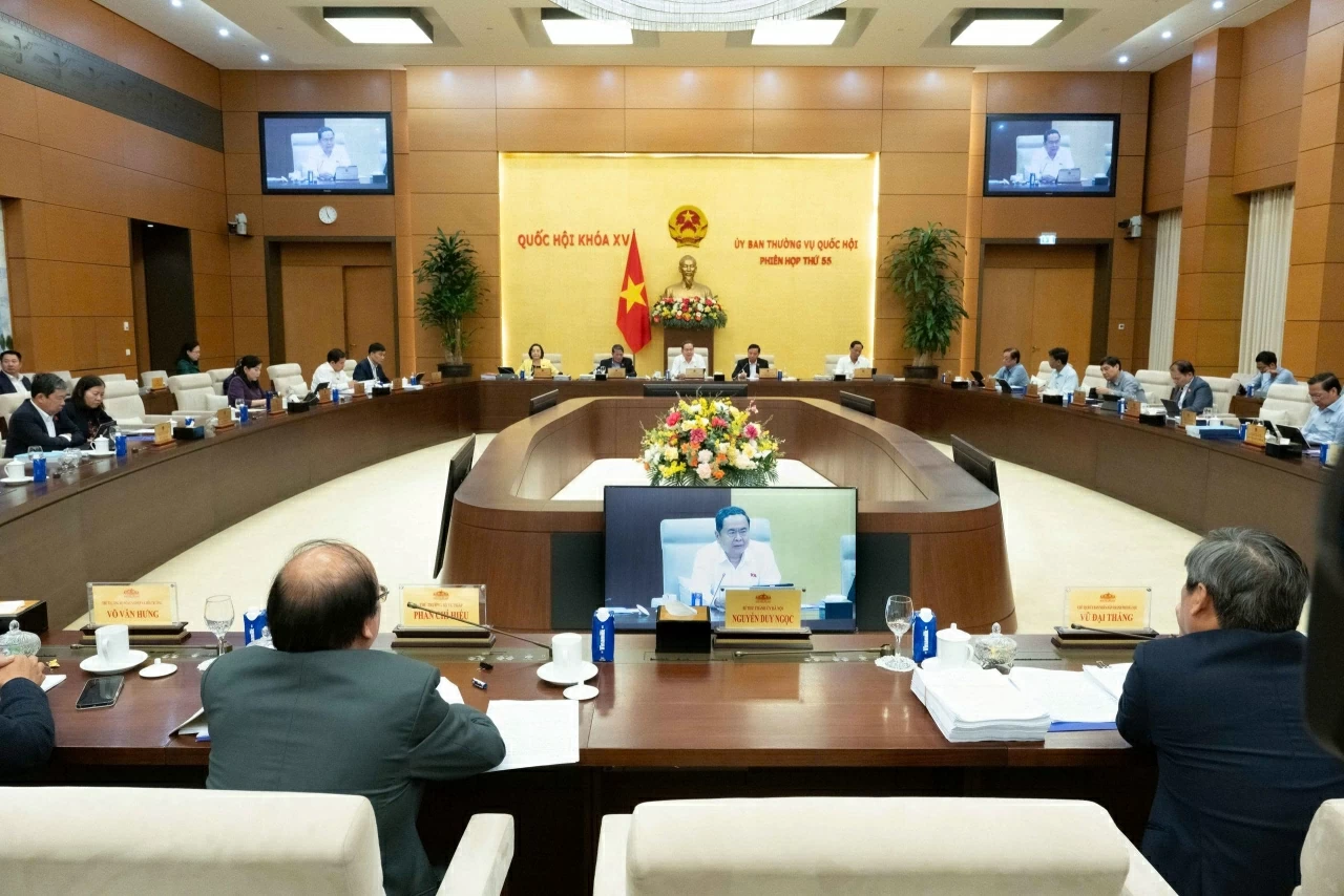 Trao thẩm quyền tối đa và tạo đột phá trong cải cách thủ tục hành chính cho Thủ đô Hà Nội