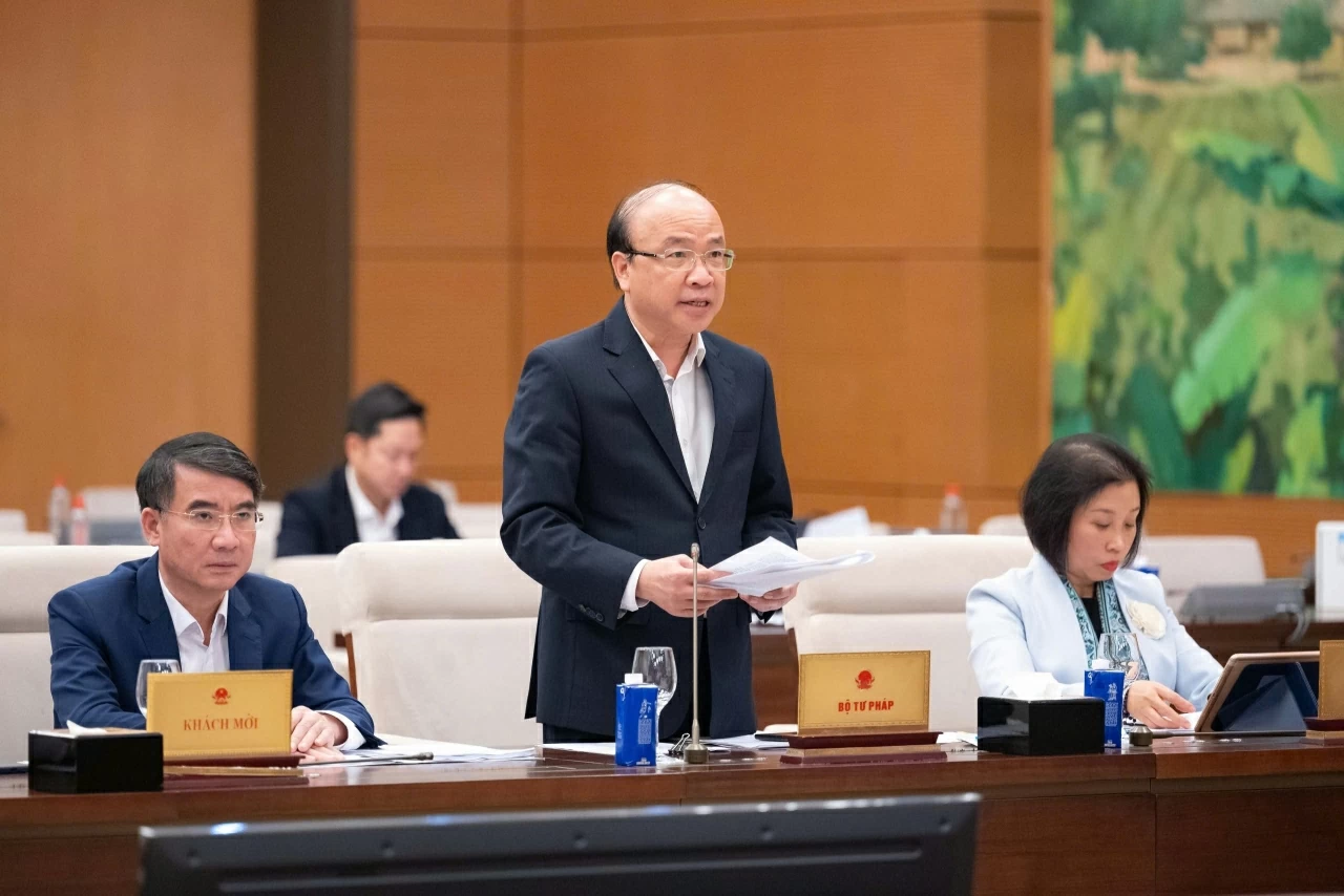 Trao thẩm quyền tối đa và tạo đột phá trong cải cách thủ tục hành chính cho Thủ đô Hà Nội Trao thẩm quyền tối đa và tạo đột phá trong cải cách thủ tục hành chính cho Thủ đô Hà Nội