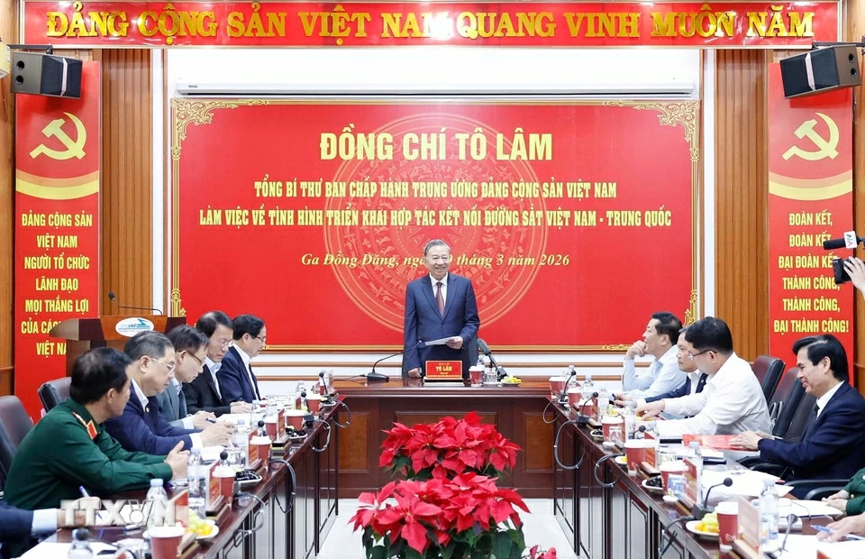 Đường sắt kết nối Việt-Trung phải là đột phá chiến lược trong hợp tác kinh tế Đường sắt kết nối Việt-Trung phải là đột phá chiến lược trong hợp tác kinh tế