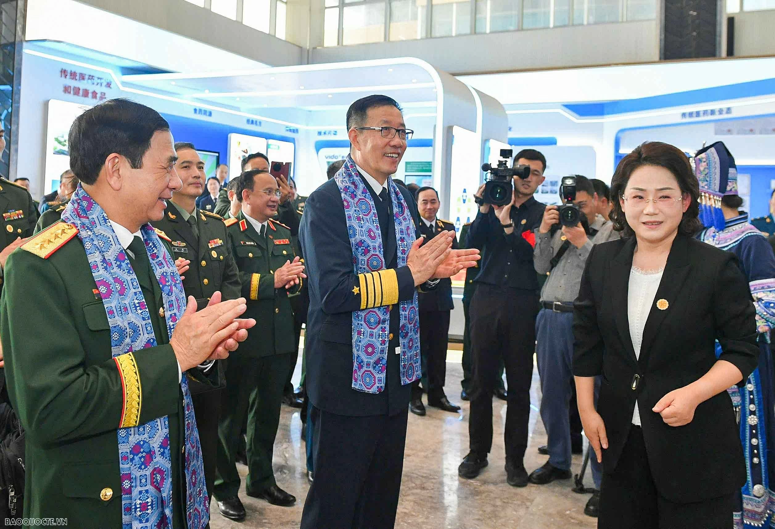 Giao lưu biên giới Việt Nam Trung Quốc tại Trung Quốc