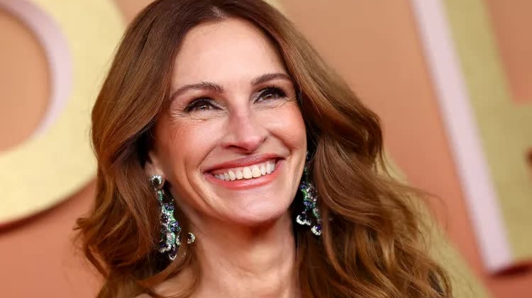 Hạnh phúc trong mắt các ngôi sao thế giới