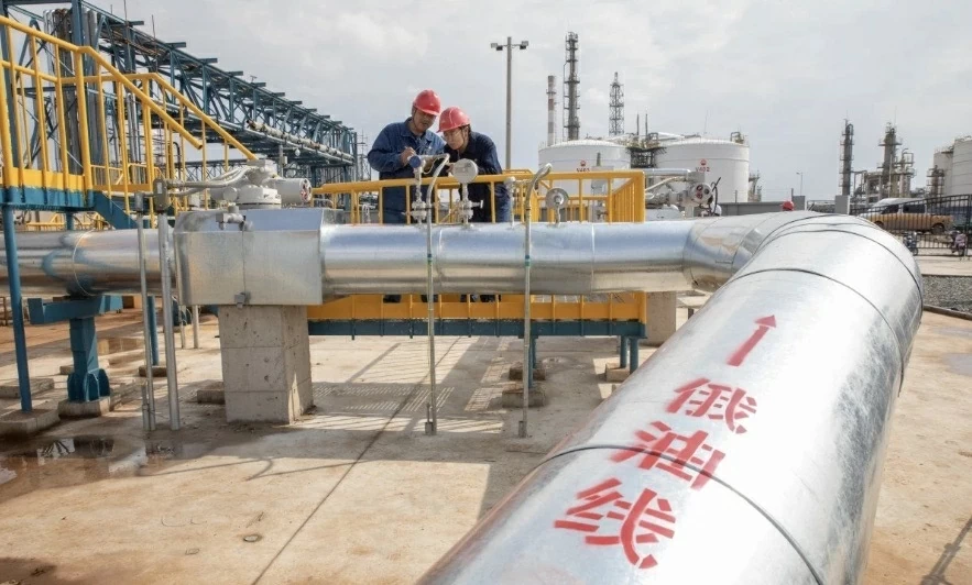 Nhiên liệu từ không khí và nước sẽ sớm ra mắt