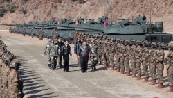 Chủ tịch Triều Tiên Kim Jong Un ca ngợi một loại phương tiện là 'vô song về sức mạnh tấn công', tuyên bố sắp trang bị quy mô lớn cho quân đội