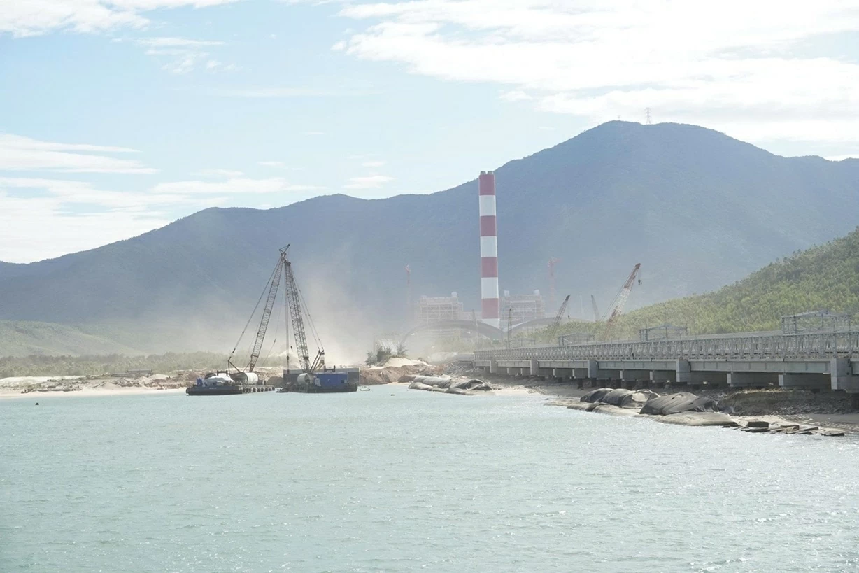 Định vị lại bản đồ logistics Quảng Trị: Sự trỗi dậy của si&ecirc;u cực trung chuyển tr&ecirc;n h&agrave;nh lang Đ&ocirc;ng - T&acirc;y