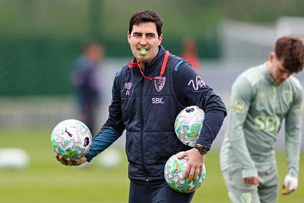 HLV Ngoại hạng Anh: Man Utd là đội bóng mạnh nhất giải đấu hiện tại HLV Ngoại hạng Anh: Man Utd là đội bóng mạnh nhất giải đấu hiện tại