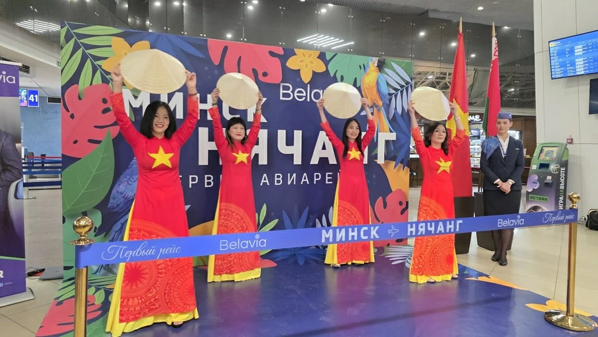 Khai trương đường bay thường xuyên đầu tiên kết nối Belarus và Việt Nam Khai trương đường bay thường xuyên đầu tiên kết nối Belarus và Việt Nam