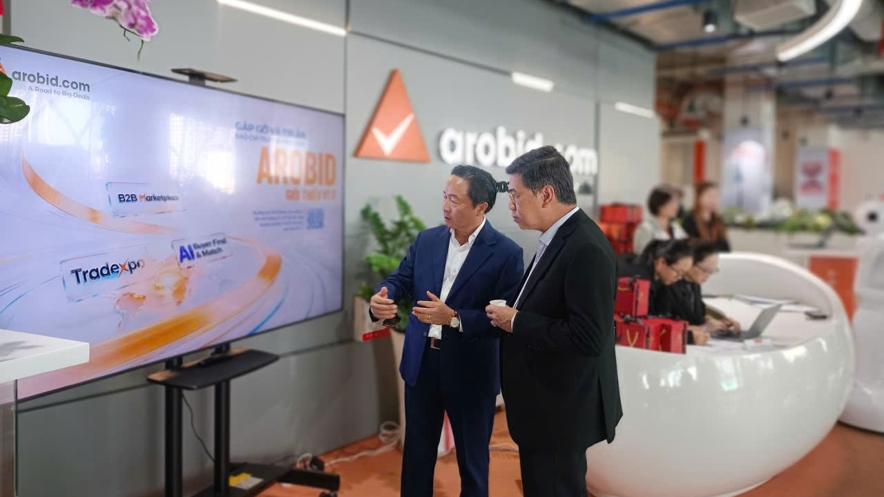 Arobid tung chiến lược 2.0, xây 'đường băng' thương mại số cho doanh nghiệp Việt