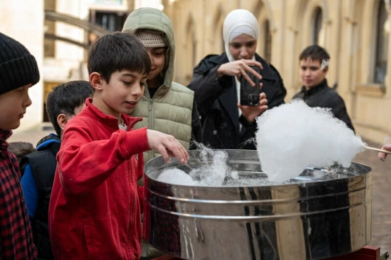 Người Hồi giáo toàn cầu đón Eid al Fitr trong bối cảnh nhiều khu vực bất ổn