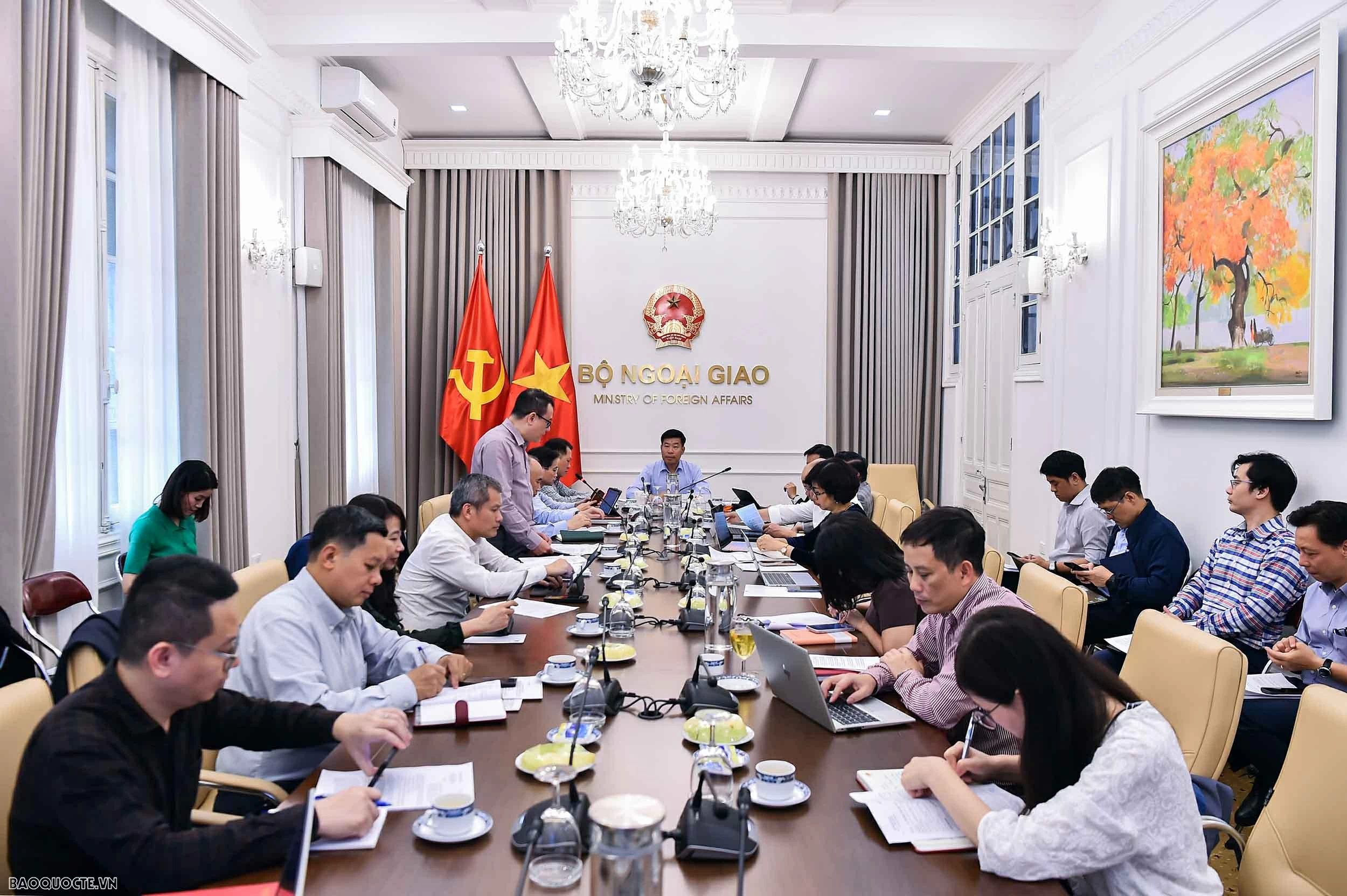 Định hướng xây dựng kế hoạch và triển khai công tác nghiên cứu khoa học của Bộ Ngoại giao năm 2027 và thời gian tới Ủy viên Trung ương Đảng, Thứ trưởng Nguyễn Mạnh Cường chủ trì Tọa đàm triển khai công tác nghiên cứu khoa học của Bộ Ngoại giao