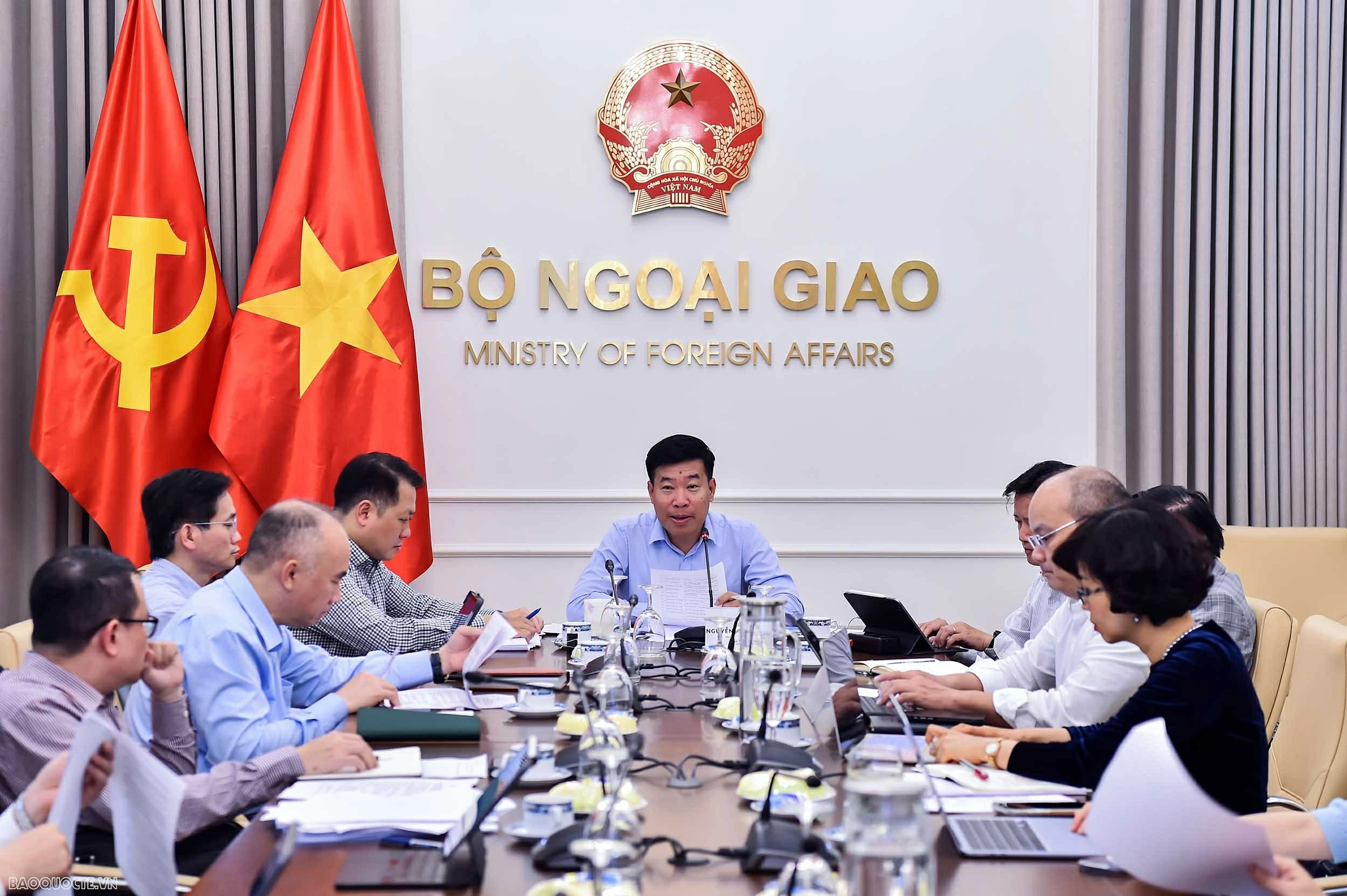 Ủy viên Trung ương Đảng, Thứ trưởng Nguyễn Mạnh Cường chủ trì Tọa đàm triển khai công tác nghiên cứu khoa học của Bộ Ngoại giao