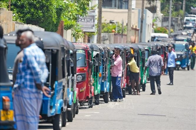 Trung Đông căng thẳng, Campuchia và Sri Lanka tăng tốc ứng phó năng lượng