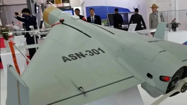 So găng sức mạnh hai ‘sát thủ bầu trời’ của Iran và Trung Quốc