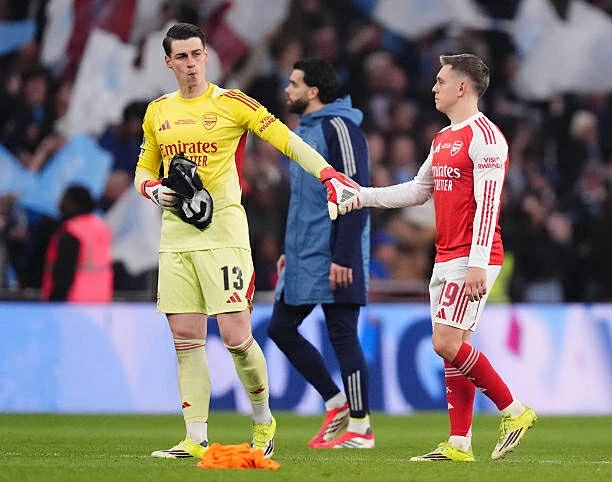 Thủ môn Kepa (áo vàng) gây thất vọng lớn. (Nguồn: Getty Images) Thủ môn Kepa (áo vàng) gây thất vọng lớn. (Nguồn: Getty Images)