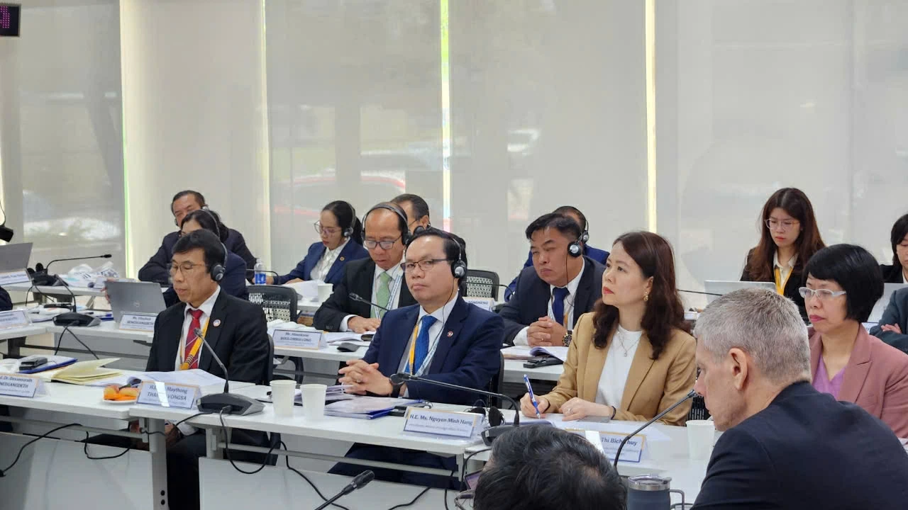 Thứ trưởng Ngoại giao Nguyễn Minh Hằng: Tiếp tục khẳng định sự gắn bó, đồng hành và hợp tác chiến lược giữa Việt Nam và Lào