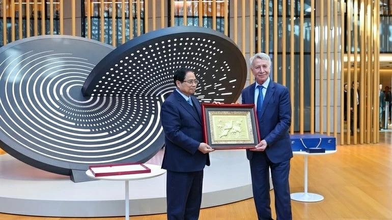 Việt Nam và Liên bang Nga thúc đẩy hợp tác các dự án LNG trọng điểm