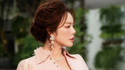 Lý Nhã Kỳ tỏa sáng trong thiết kế táo bạo của Đỗ Long