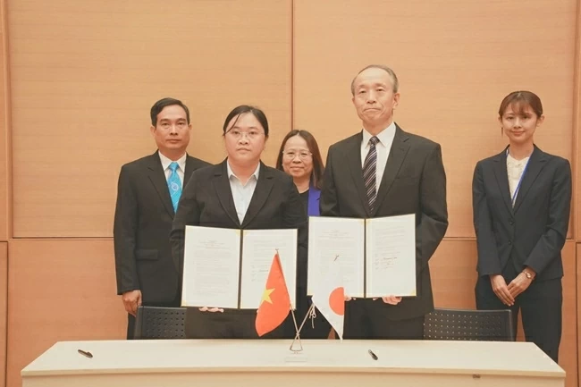 Nhật Bản viện trợ kh&ocirc;ng ho&agrave;n lại cho nhiều dự &aacute;n tại Việt Nam