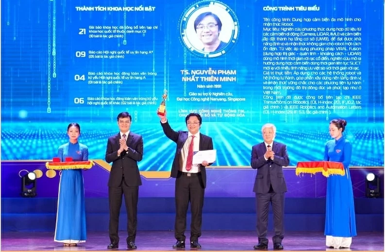 Khát vọng đóng góp cho khoa học nước nhà Khát vọng đóng góp cho khoa học nước nhà