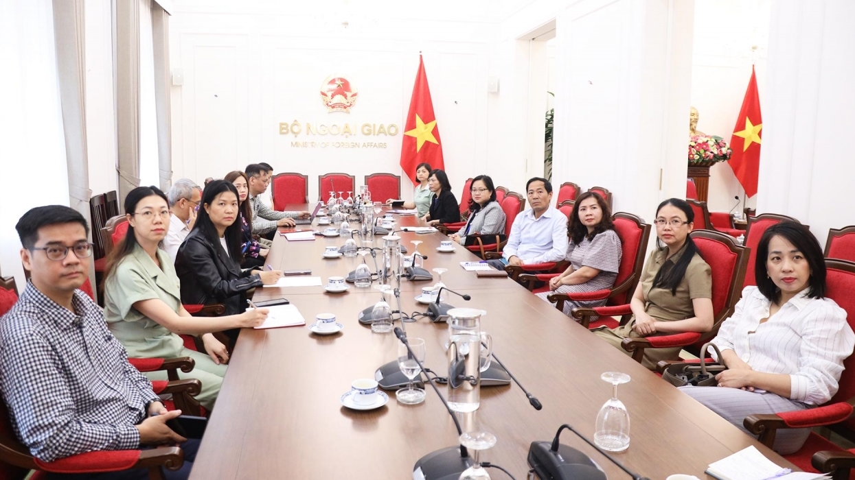 Đảng bộ Chính phủ phát động Cuộc thi chính luận bảo vệ nền tảng tư tưởng của Đảng, quán triệt Chương trình hành động thực hiện Nghị quyết Đại hội XIV