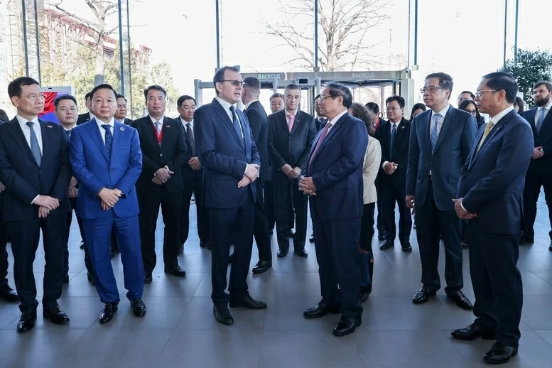 Thủ tướng Phạm Minh Chính thăm Bảo tàng Năng lượng Nguyên tử của Nga Thủ tướng Phạm Minh Chính thăm Bảo tàng Năng lượng Nguyên tử của Nga