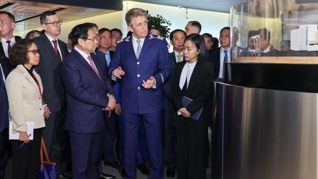 Thủ tướng Phạm Minh Chính đề nghị phía Nga hợp tác, hỗ trợ xây dựng hệ thống tàu điện ngầm