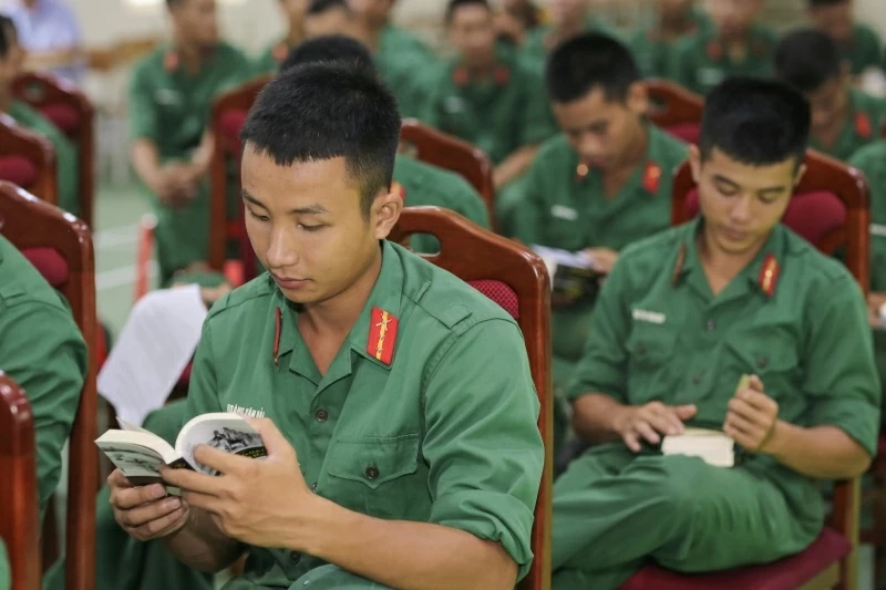 Hành trình kiến tạo khát vọng lớn cho thanh niên Việt Hành trình kiến tạo khát vọng lớn cho thanh niên Việt