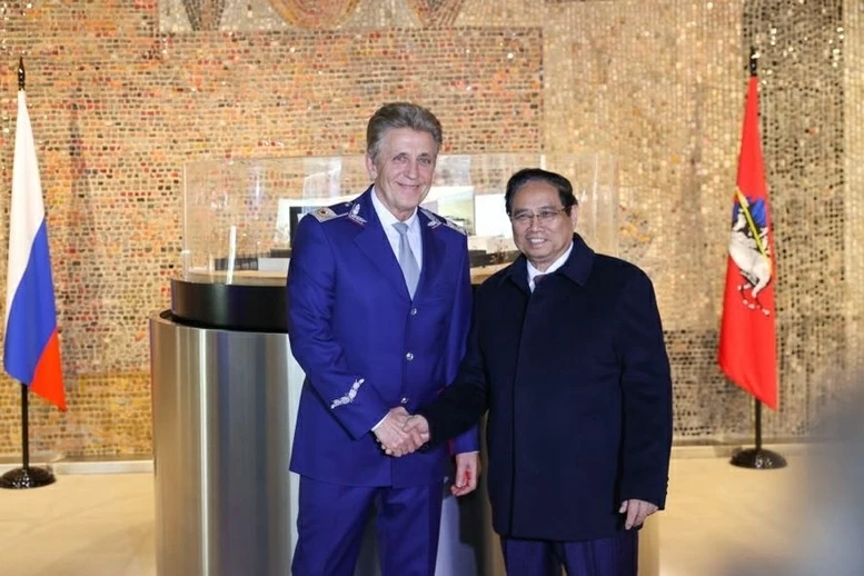 Thủ tướng đề nghị phía Nga hợp tác, hỗ trợ xây dựng hệ thống tàu điện ngầm